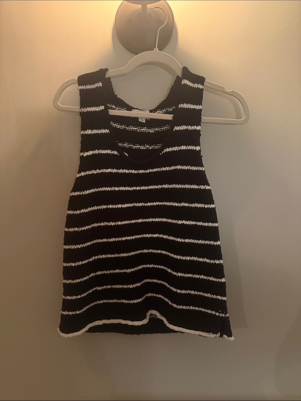 Evereve Black & White Striped Knit Tank - Picture 2 of 2